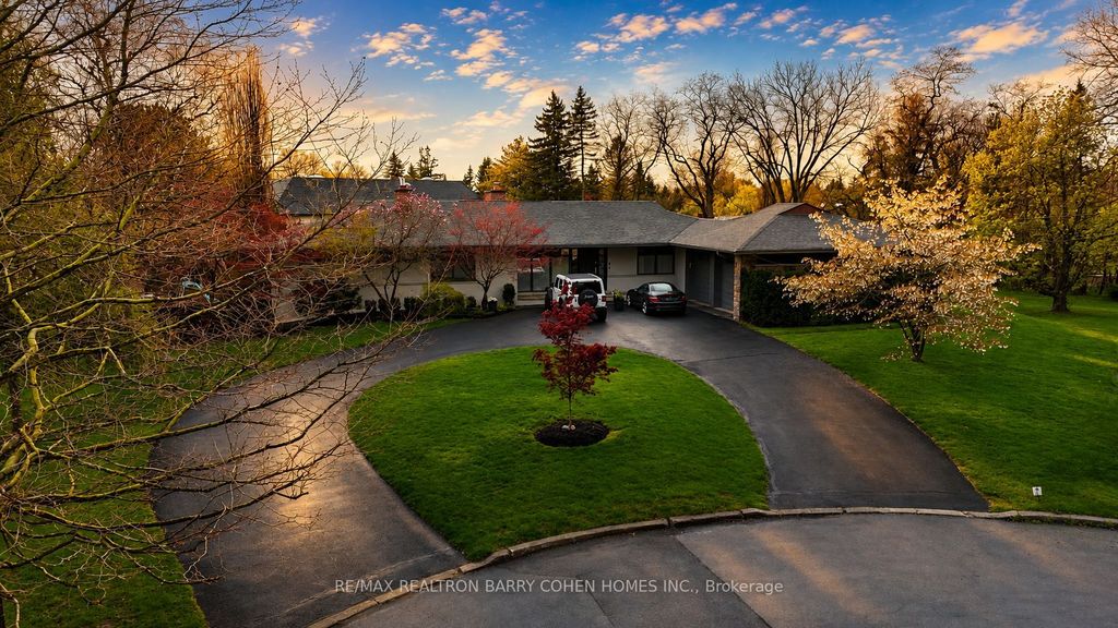 Photo of 5 Purling Place, Toronto, ON M3B 1V4 (MLS # C13124336)