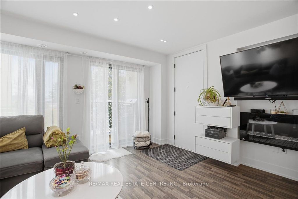 Photo of 132 Widdicombe Hill Boulevard #307, Toronto, ON M9R 0A9 (MLS # W12953192)