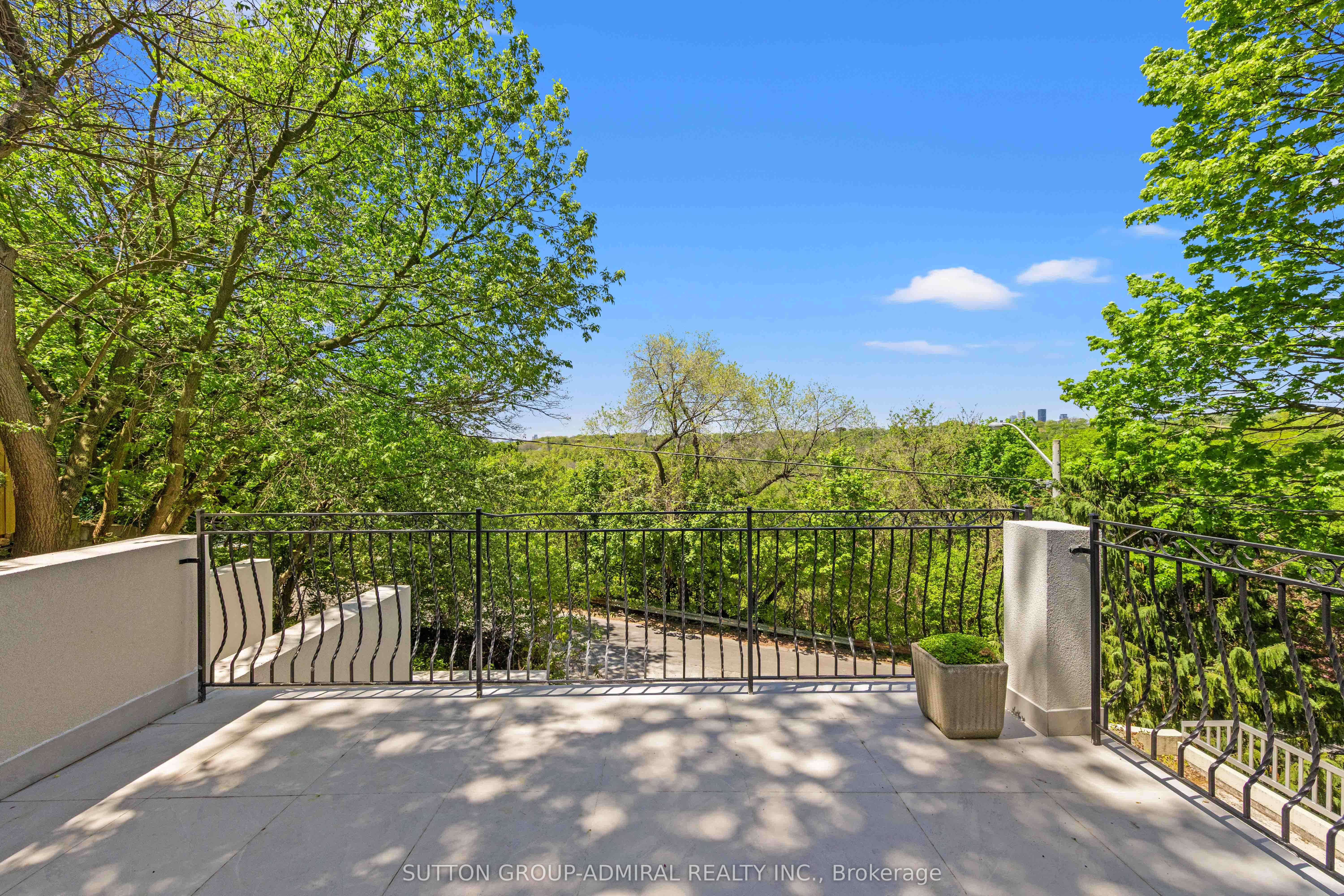35 Beechwood Drive