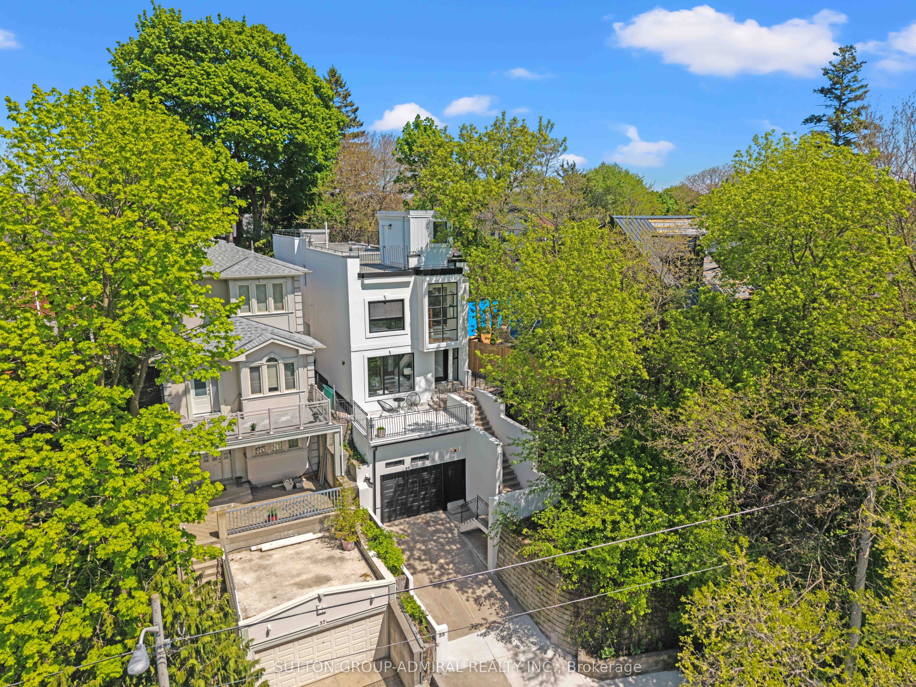 35 Beechwood Drive