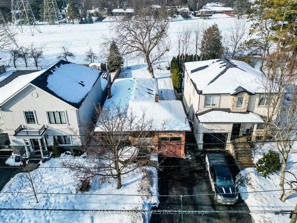 Photo of 48 Haliburton Avenue, Toronto, ON M9B 4Y4 (MLS # W12798682)
