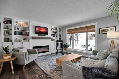 Photo of 14 Beechwood Path, Huntsville, ON P1H 1S8 (MLS # X12610014)