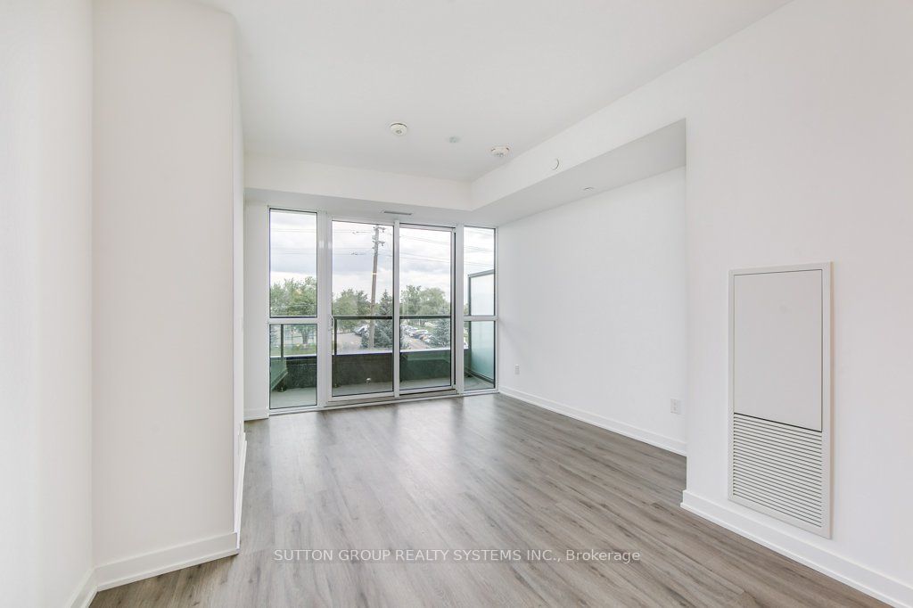 3005 Pine Glen Road 204