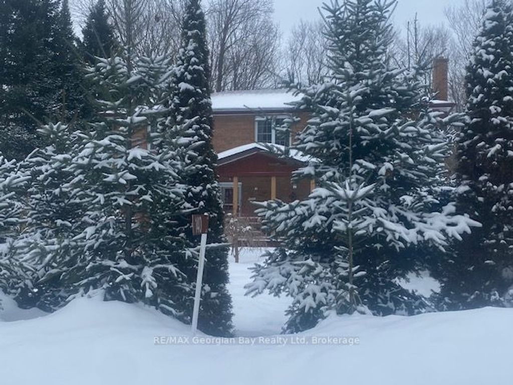 Photo of 140 Wolfe Trail NW, Tiny, ON L9M 0H7 (MLS # S12704760)