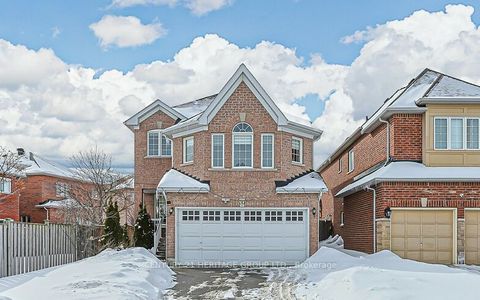 30 Mirando Street Richmond Hill ON L4S 2W7
