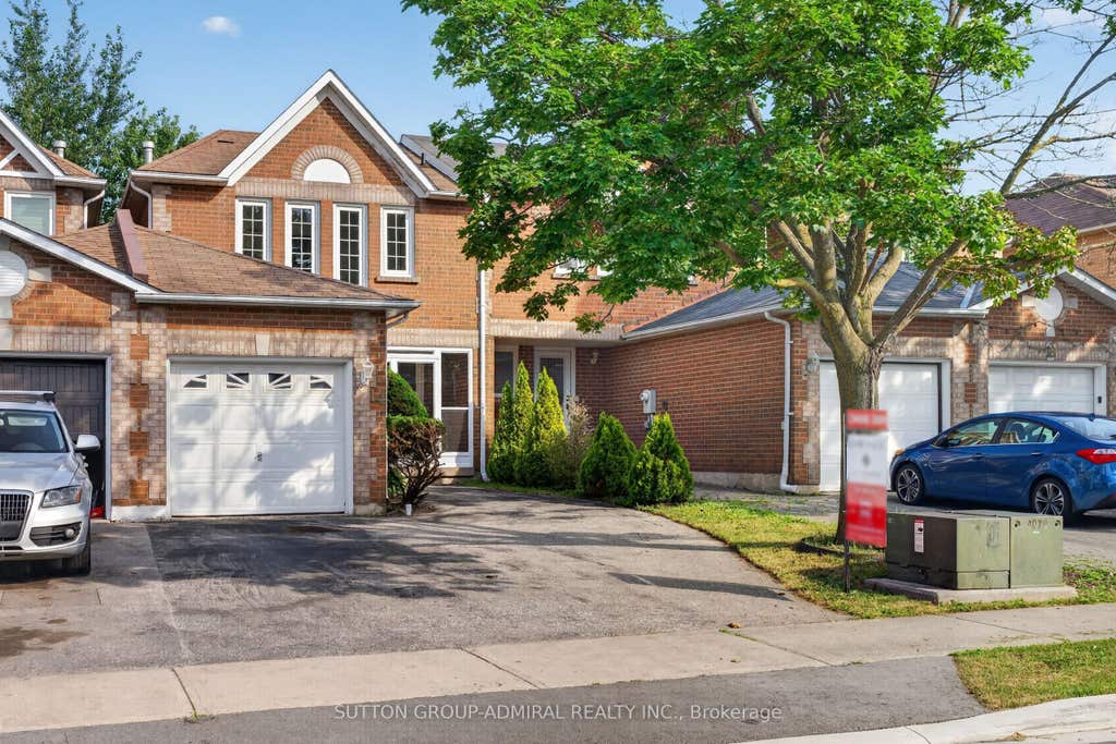Photo of 14 Mullis Crescent, Brampton, ON L6Y 4T3 (MLS # W13652884)