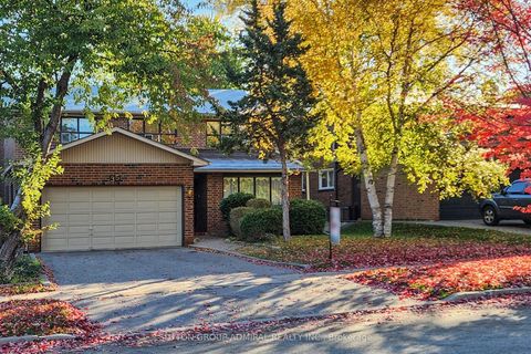 Photo of 35 Nevada Avenue, Toronto, ON M2M 3N9 (MLS # C12535586)