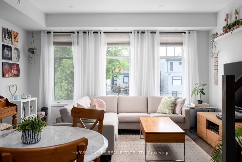 Photo of 140 Broadview Avenue #45, Toronto, ON M4M 0A8 (MLS # E12394014)