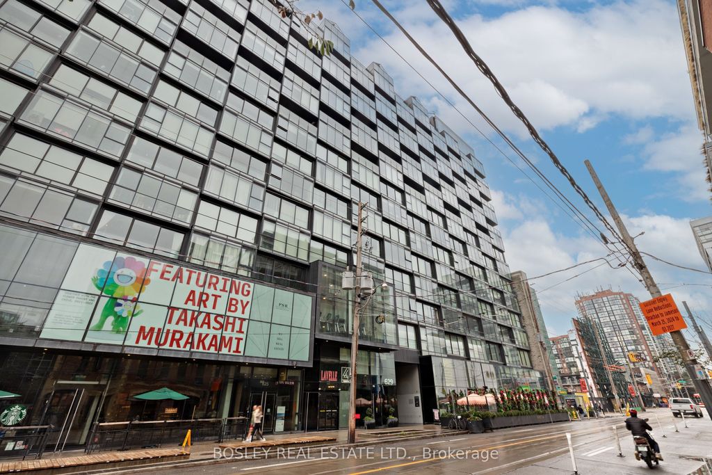 Photo of 629 King Street W #816, Toronto, ON M5V 1M5 (MLS # C12544998)