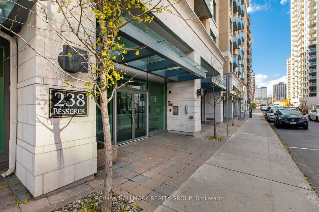 Photo of 238 BESSERER Street #807, Lower Town - Sandy Hill, ON K1N 6B1 (MLS # X12930402)