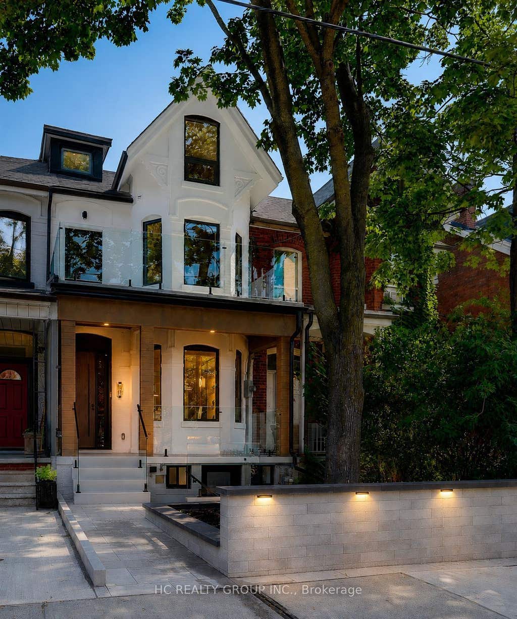 Photo of 385 Manning Avenue, Toronto, ON M6G 2V6 (MLS # C13680640)