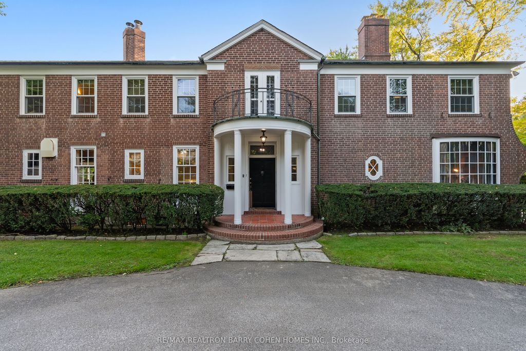 Photo of 7 Alderbrook Drive, Toronto, ON M3B 1E3 (MLS # C12454692)