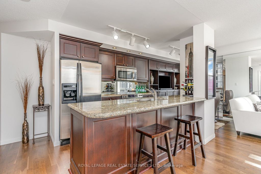 Photo of 900 Mount Pleasant Road #1203, Toronto, ON M4P 3J9 (MLS # C12437170)