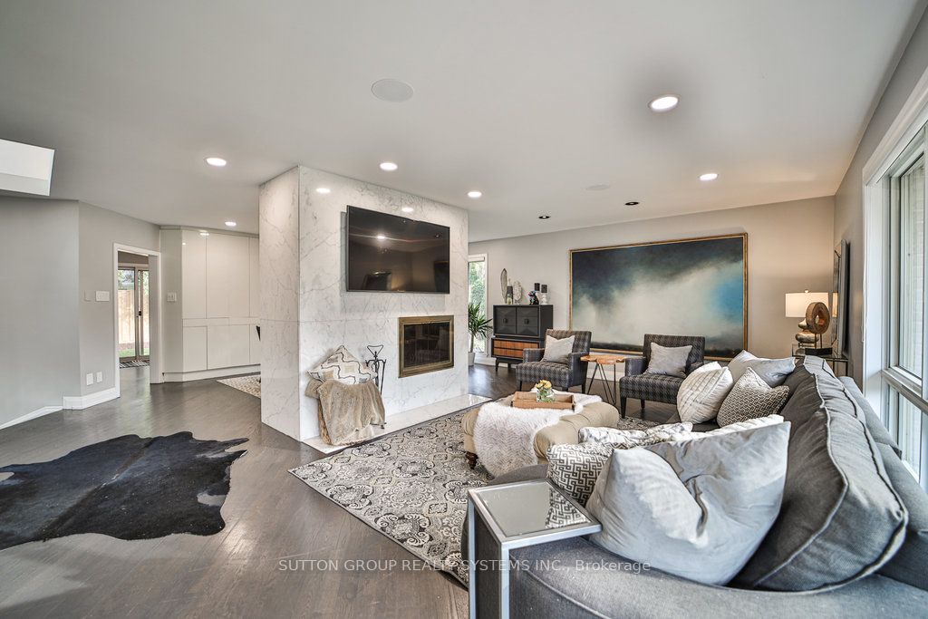 Photo of 3 Twyford Court, Toronto, ON M9A 1W7 (MLS # W12962414)