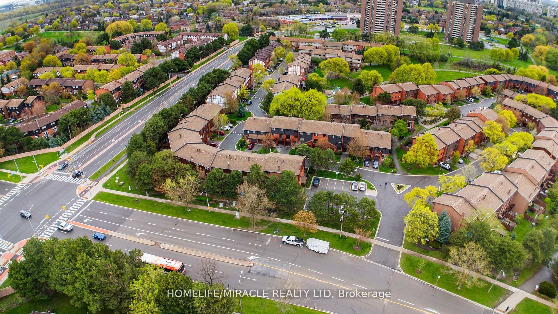 4165 Fieldgate Drive 32