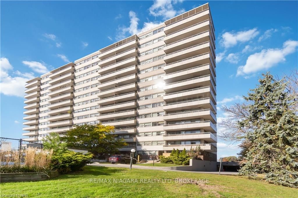 Photo of 215 GLENRIDGE Avenue #409, St. Catharines, ON L2T 3J7 (MLS # X13074698)
