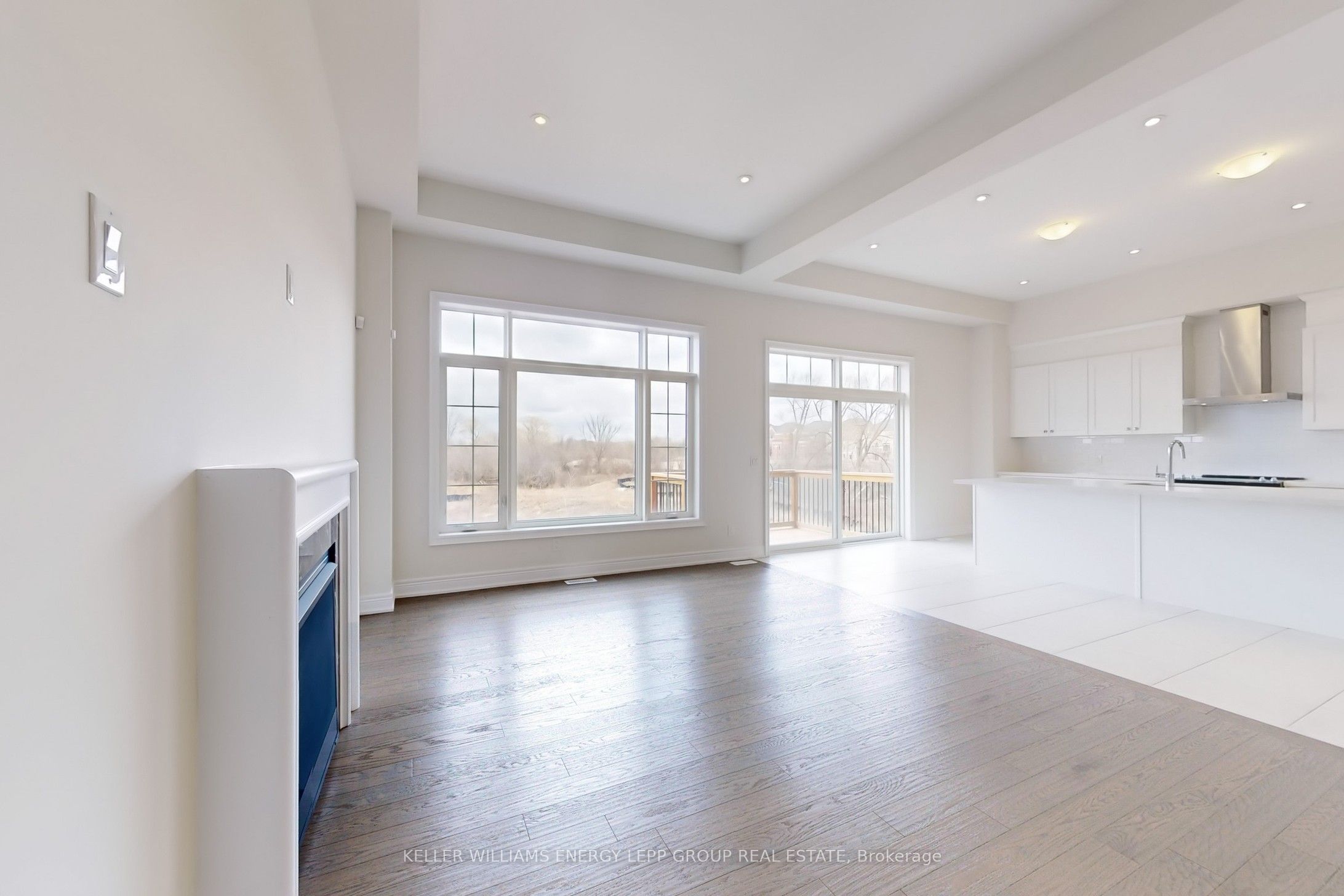 73 Deer Ridge Crescent