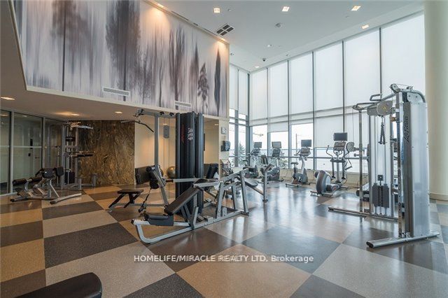 215 Sherway Gardens Road 1201