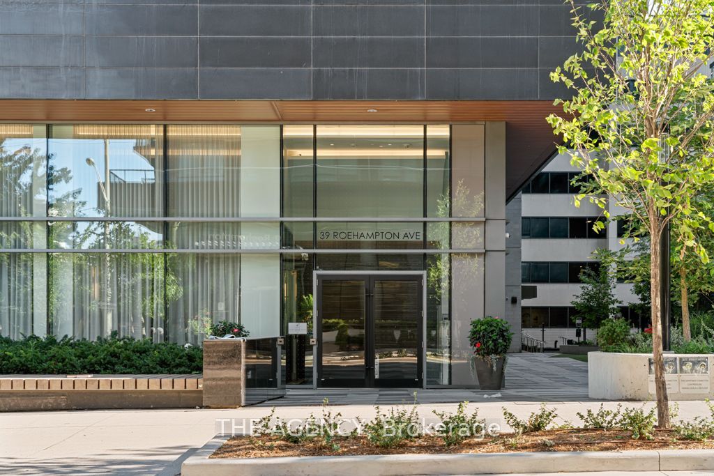 Photo of 39 Roehampton Avenue #4506, Toronto, ON M4P 0G1 (MLS # C12840234)