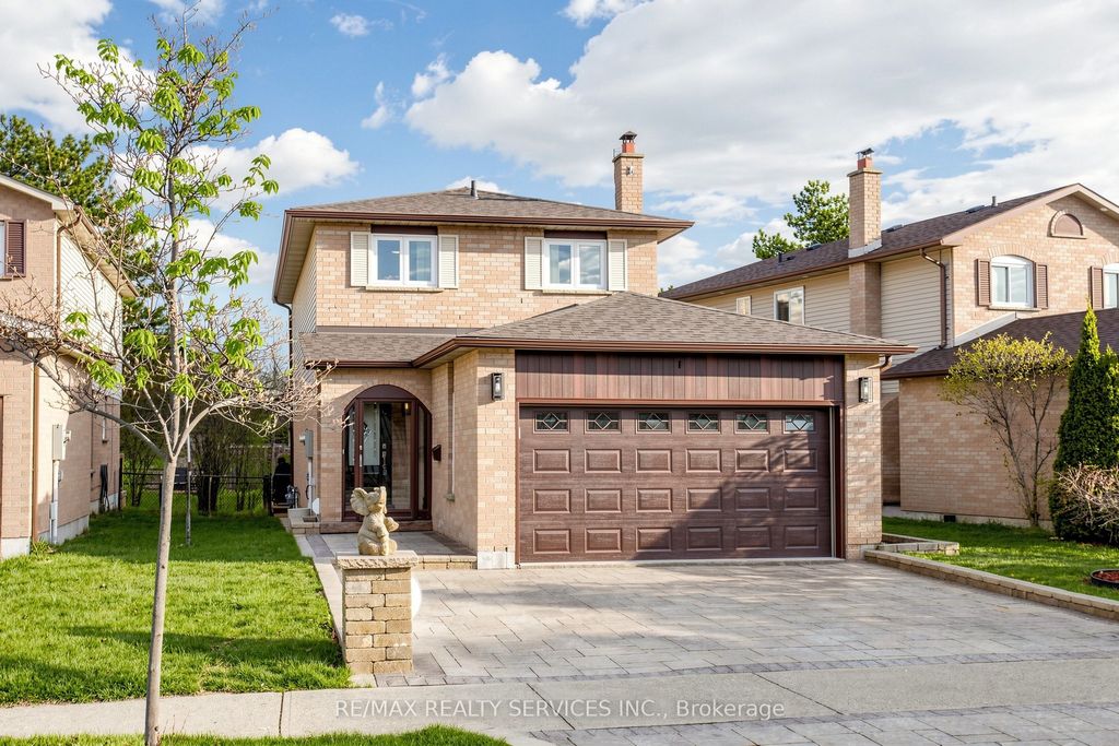 Photo of 160 Newbridge Crescent, Brampton, ON L6S 4B3 (MLS # W13041180)