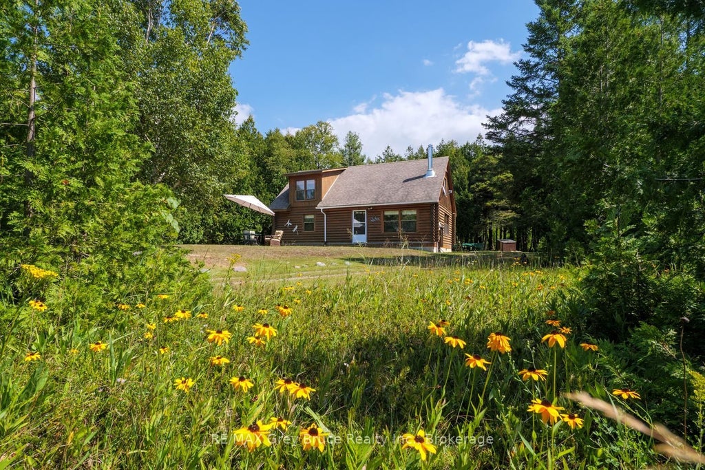 Photo of 281 Shoreline Avenue, South Bruce Peninsula, ON N0H 2T0 (MLS # X13725540)