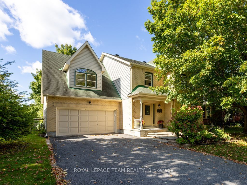 Photo of 48 Delamere Drive, Stittsville - Munster - Richmond, ON K2S 1R2 (MLS # X13806588)