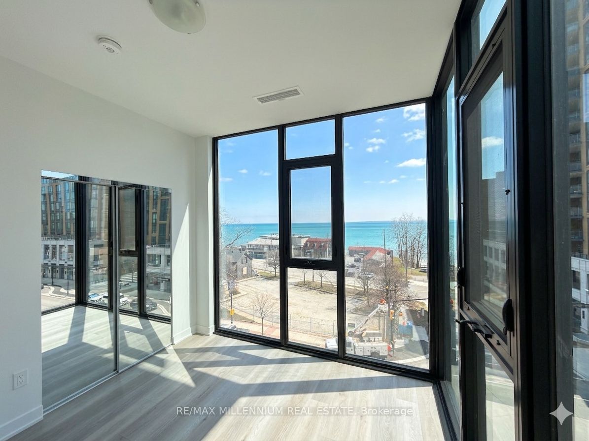 2075 Lakeshore Road 415