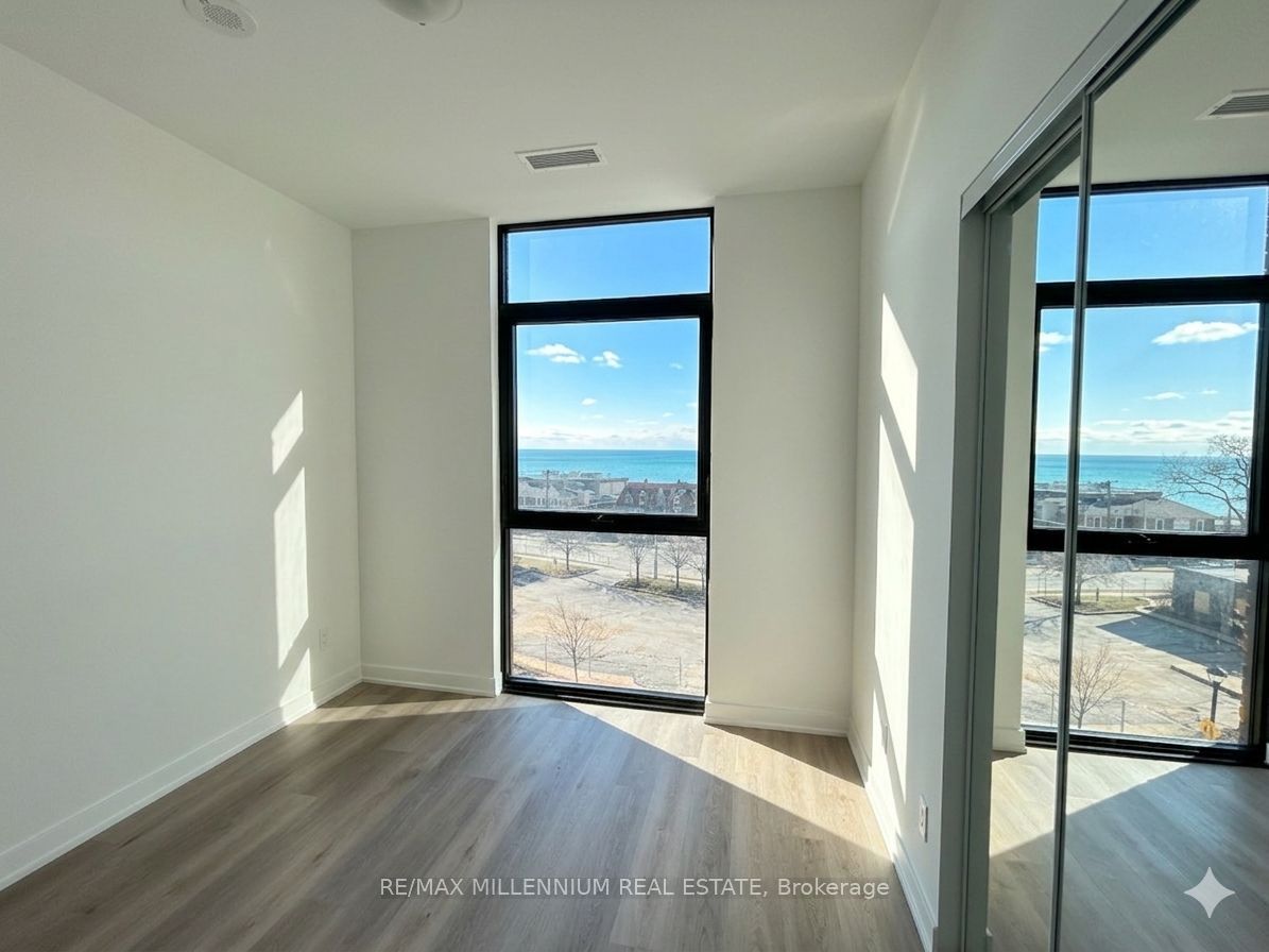 2075 Lakeshore Road 415