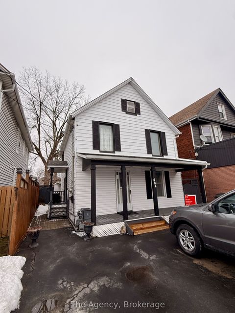 Property photo of 484 east main street, welland, ON l3b 3x6