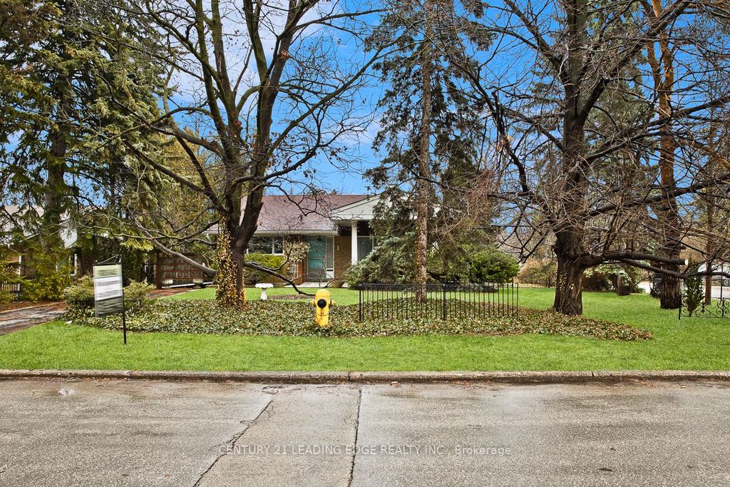 Photo of 1 Bradgate Road, Toronto, ON M3B 1J6 (MLS # C12918702)