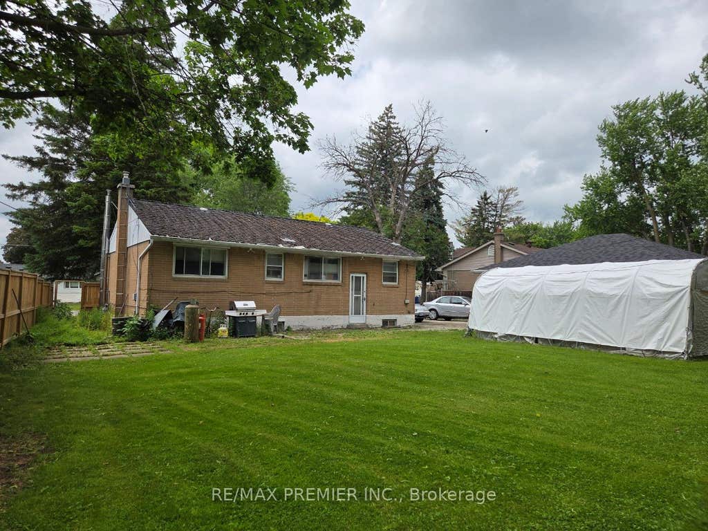 Photo of 15 Fran Drive, Vaughan, ON L4L 1P2 (MLS # N13433036)