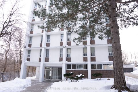 2245 Eglinton Avenue East Avenue 604 Toronto ON M1K 2N3