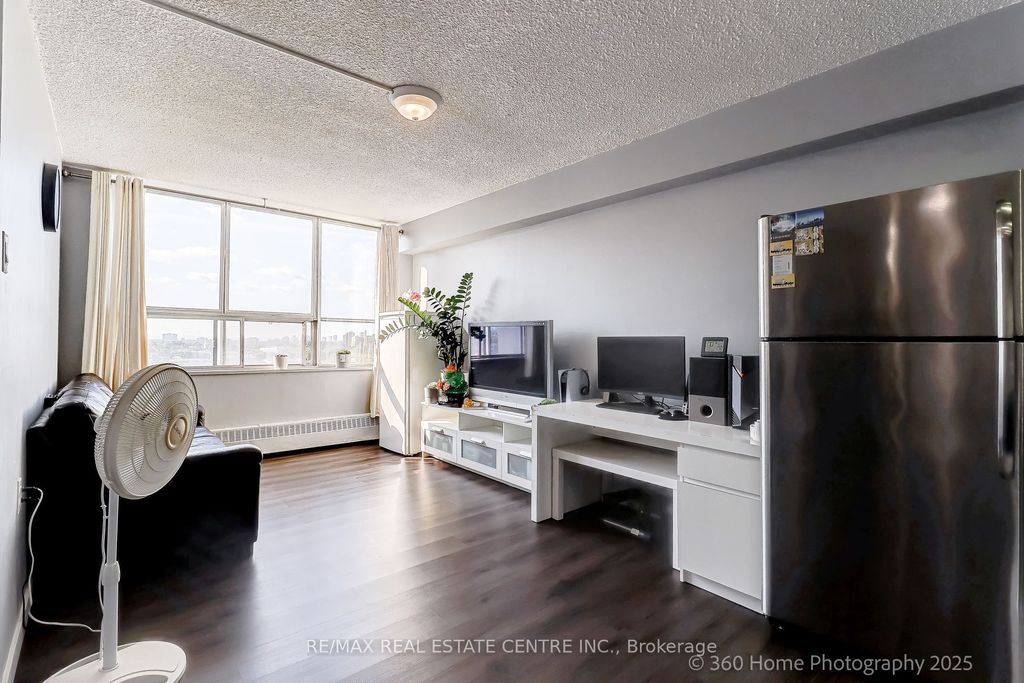 Photo of 200 Lotherton Pathway #1108, Toronto, ON M6B 2G9 (MLS # W12390190)