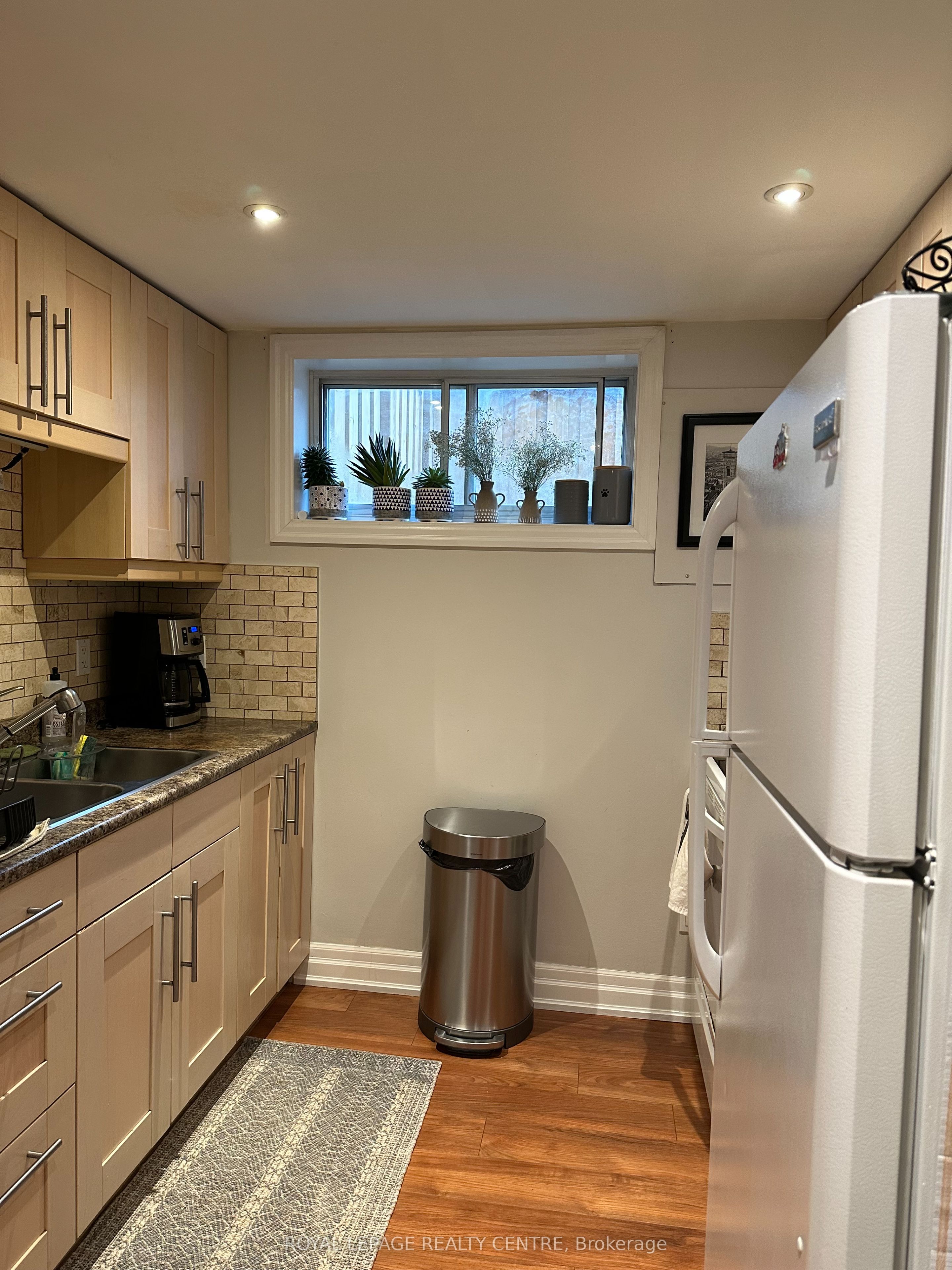 824 Embassy Avenue Bsmt