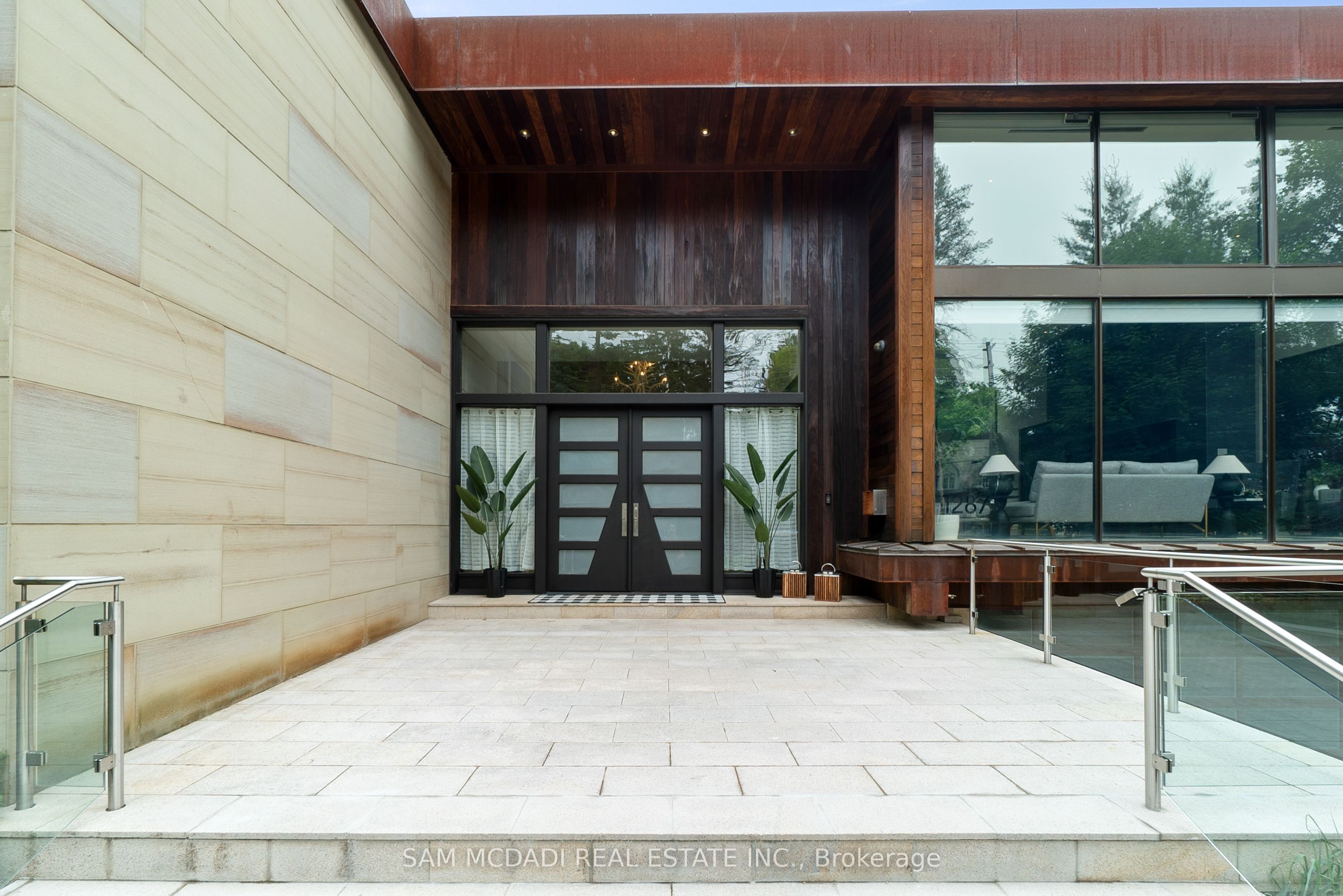 1287 Birchview Drive