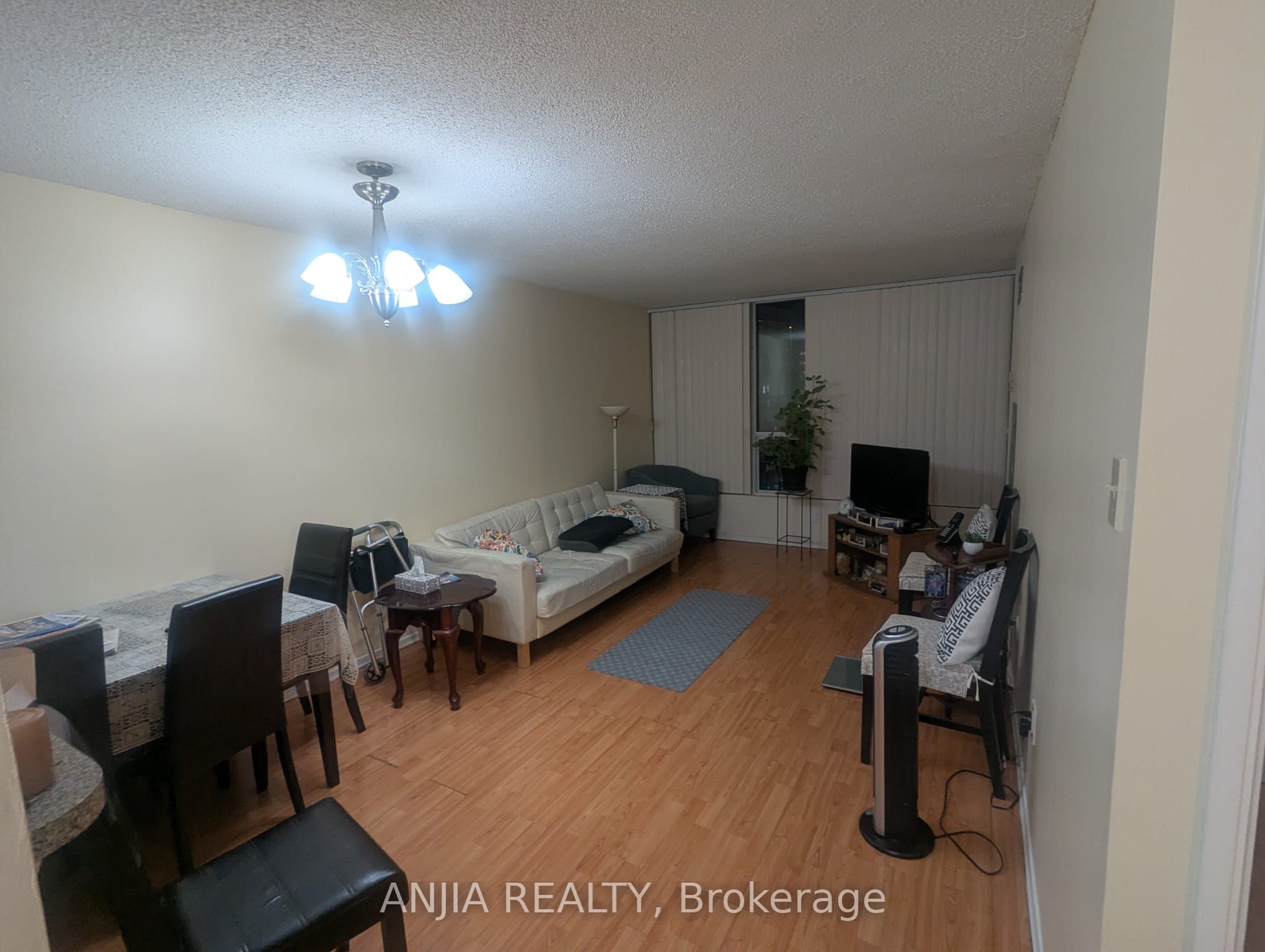 3050 Ellesmere Road 1003