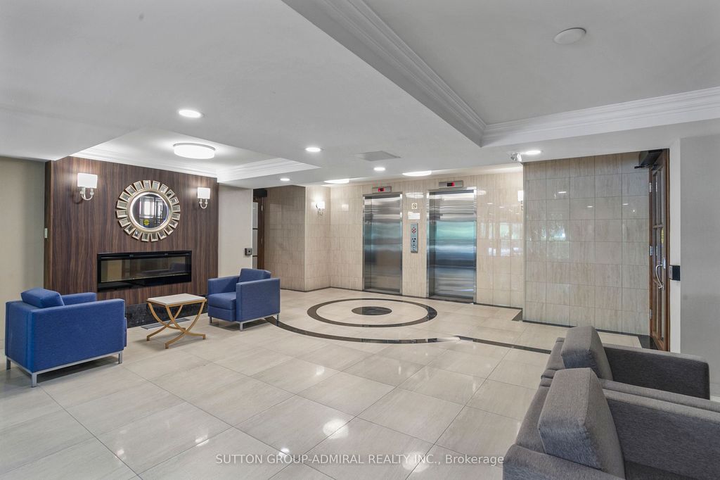 Photo of 245 The Donway West N/A #402, Toronto, ON M3B 3M2 (MLS # C12359507)