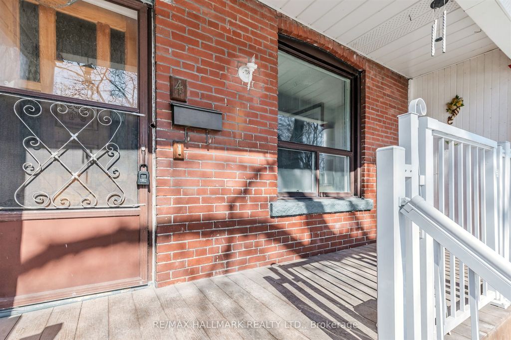 Photo of 4 Irene Avenue, Toronto, ON M6G 1M6 (MLS # W12841124)