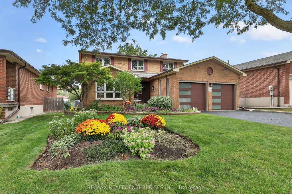 Photo of 4151 Rockwood Road, Mississauga, ON L4W 1L6 (MLS # W14021206)
