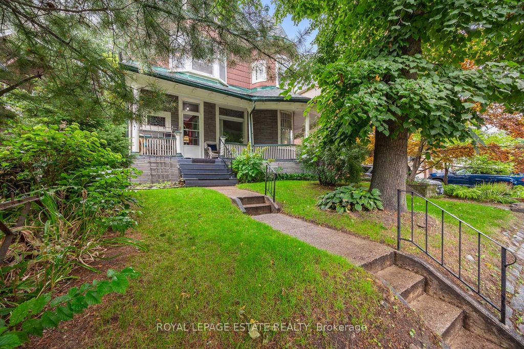 Photo of 55 Leuty Avenue, Toronto, ON M4E 2R2 (MLS # E12395198)