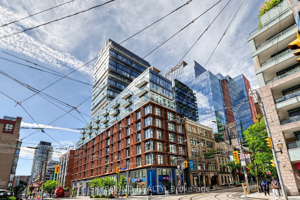 Photo of 60 Colborne Street #907, Toronto, ON M5E 0B7 (MLS # C14092960)