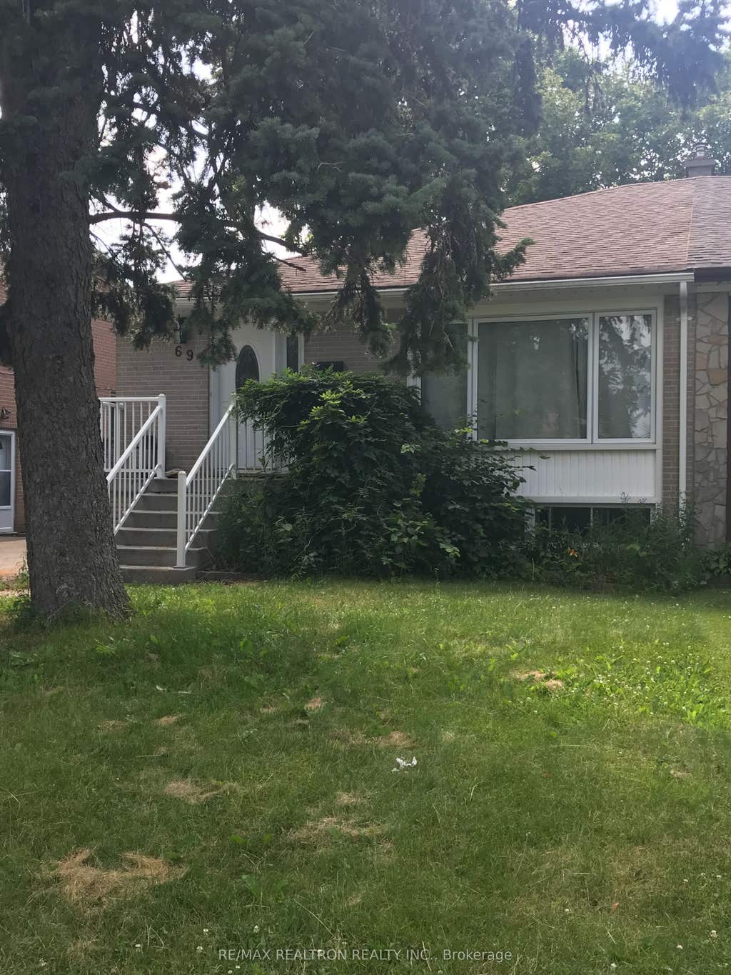 Photo of 69 Pintail Crescent, Toronto, ON M3A 2Y6 (MLS # C13518938)
