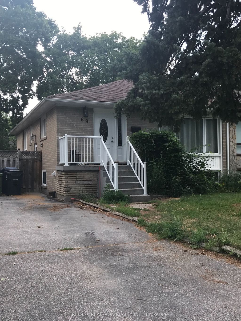 Photo of 69 Pintail Crescent, Toronto, ON M3A 2Y6 (MLS # C13518938)
