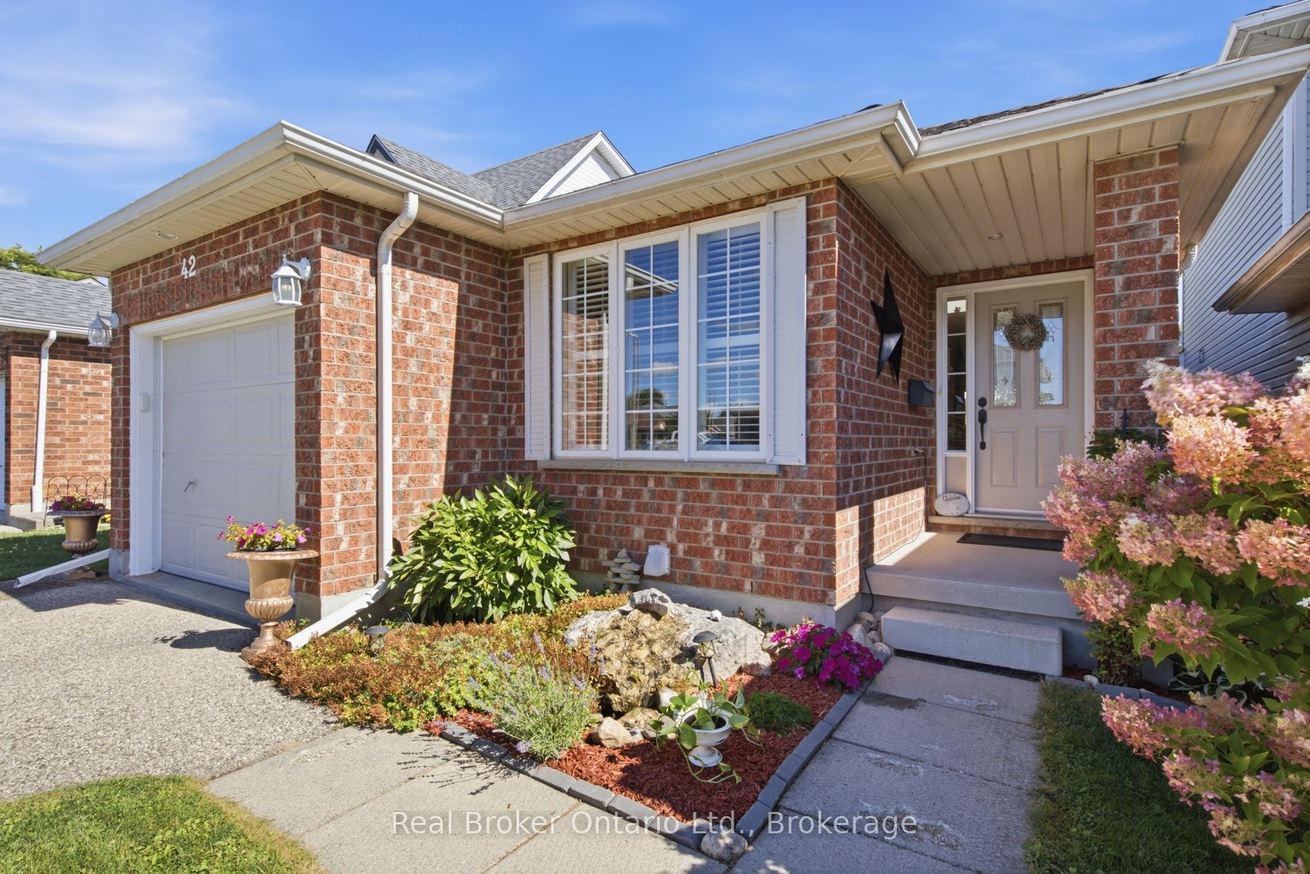 42 Fletcher Court