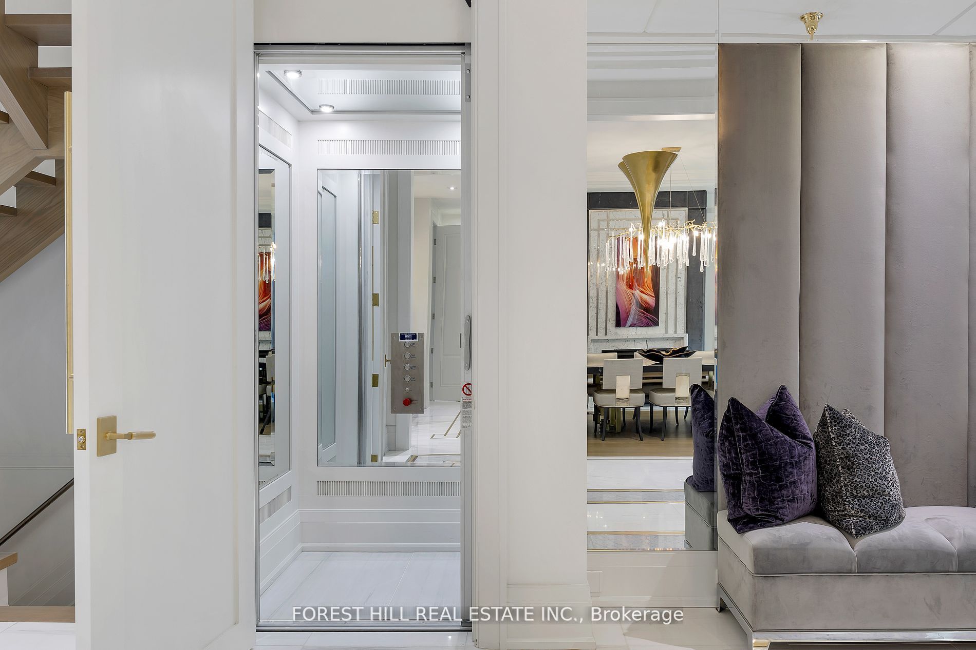 239 Cortleigh Boulevard