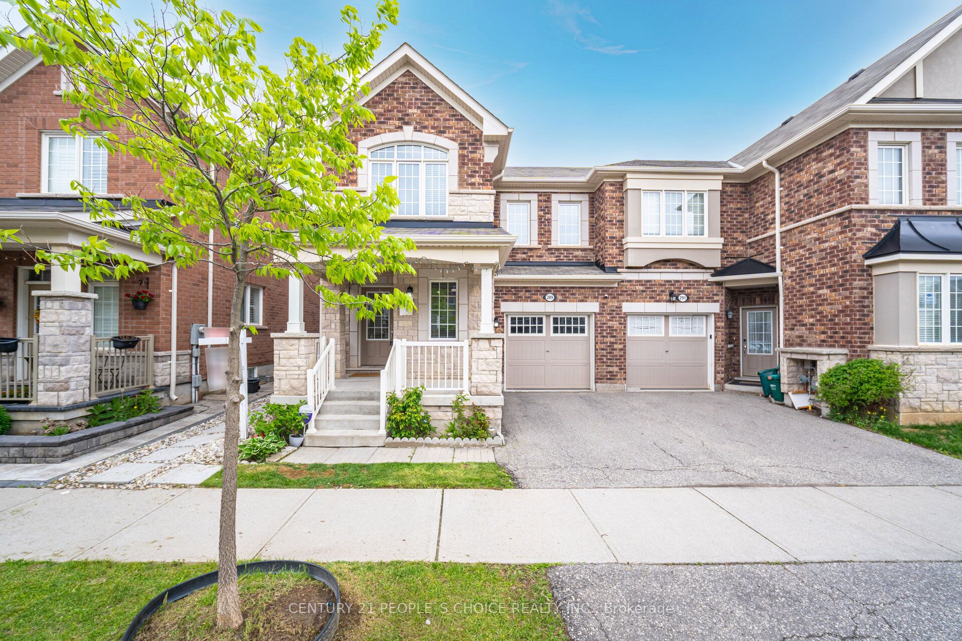 289 REIS Place