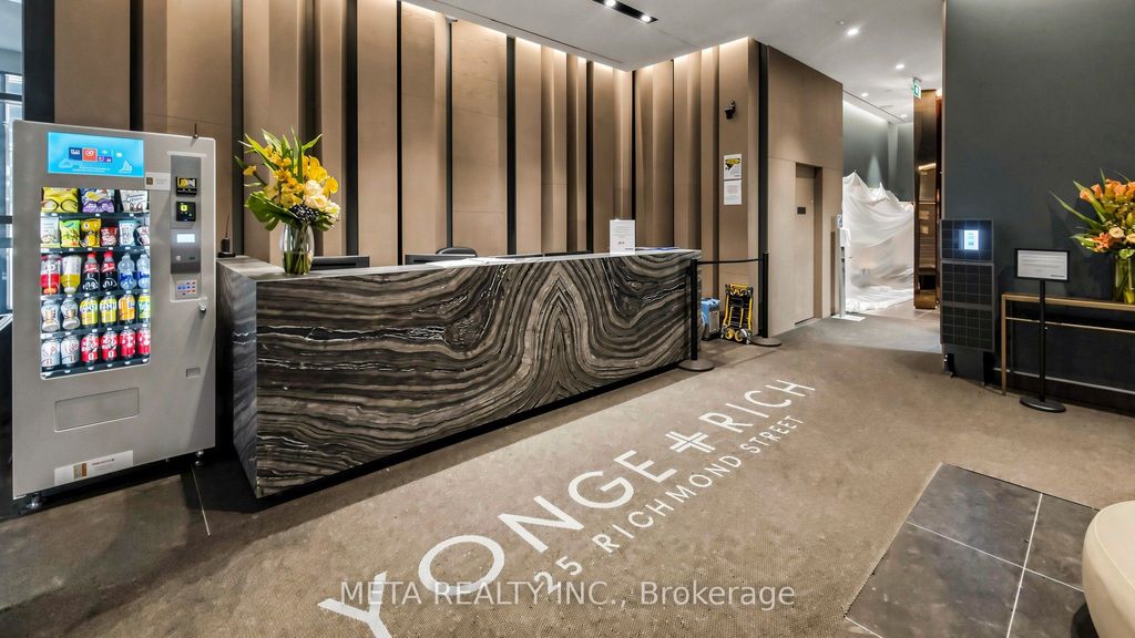 Photo of 25 Richmond Street E #916, Toronto, ON M5C 0A6 (MLS # C13069650)