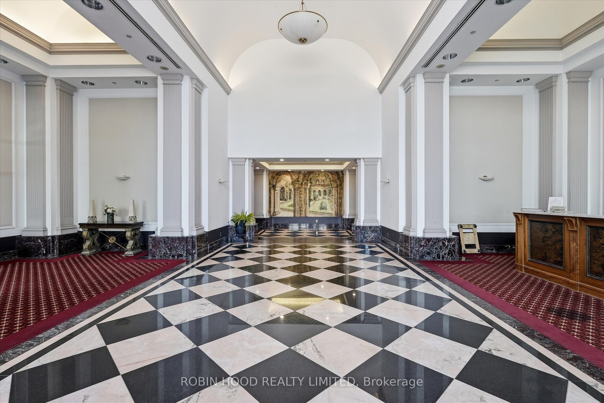 11 Lee Centre Drive PH109