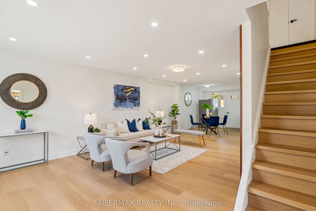 Photo of 92 Stroud Crescent #66, London South, ON N6E 1Y8 (MLS # X12584018)