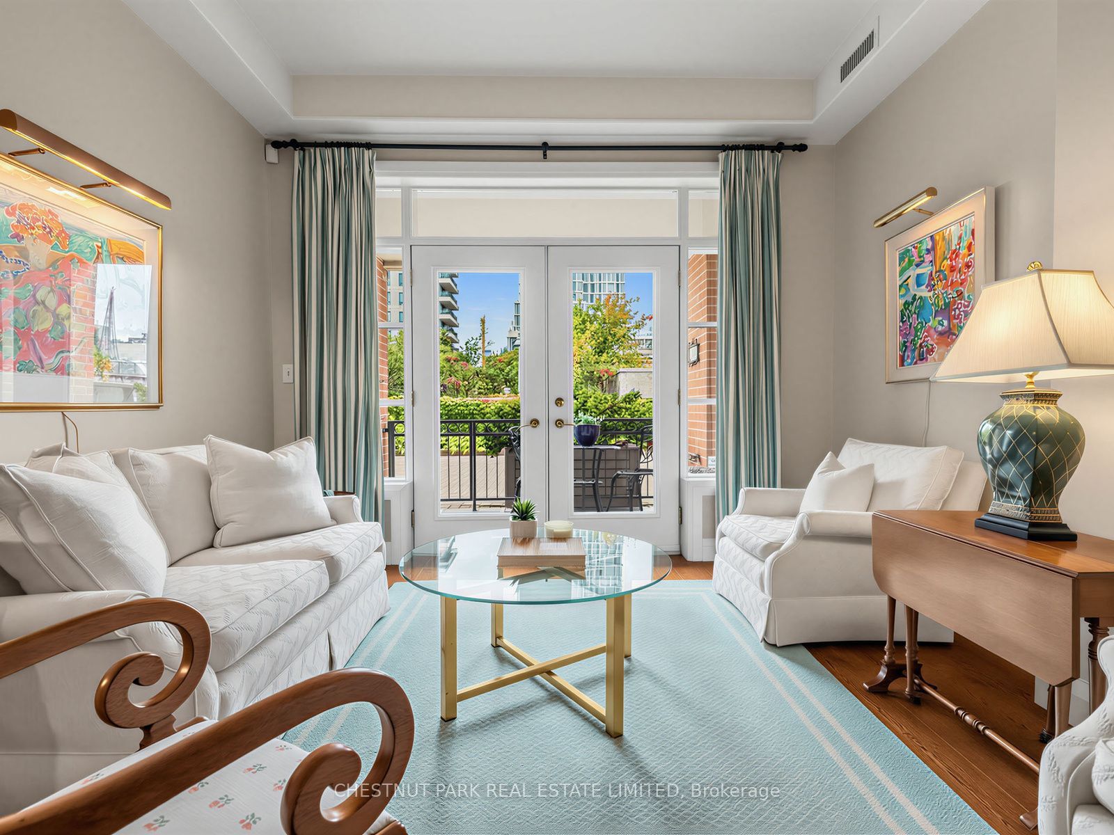 21 Shaftesbury Avenue 104